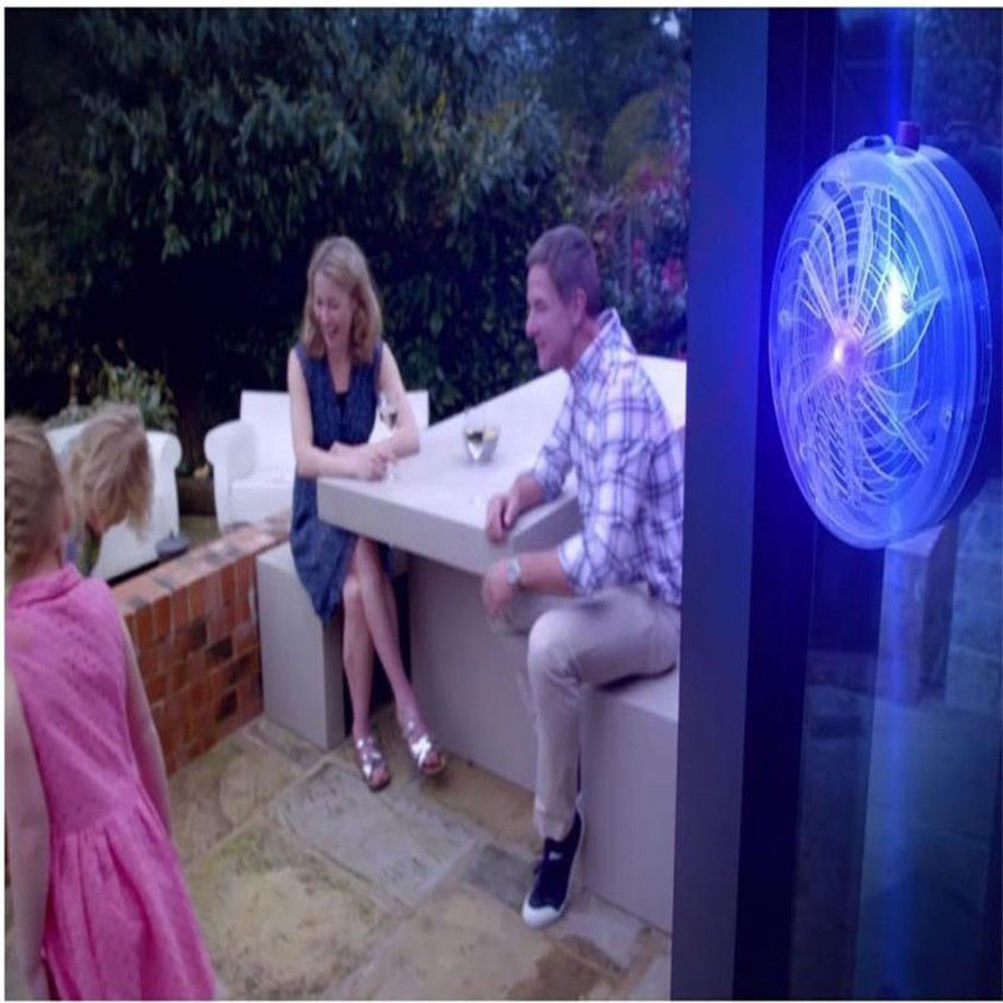 Piège Moustiques Solaire Électrique - Anti-Insectes Écologique - Camp de Base Farzen