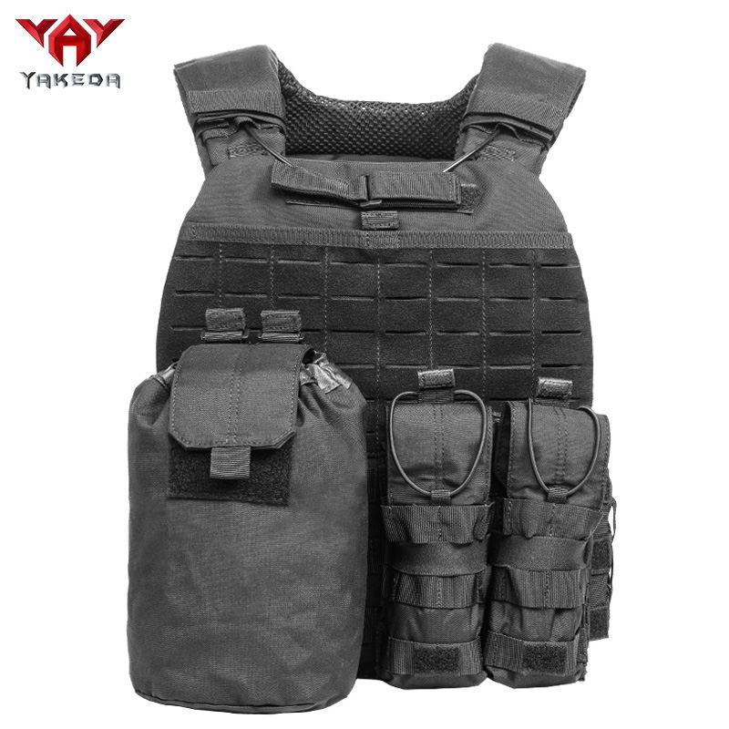 Gilet Tactique MOLLE Nylon 150g - Camp de Base Farzen