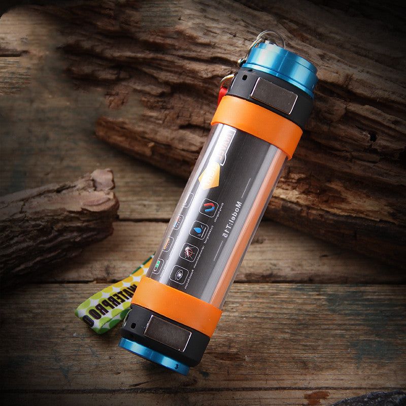 Lampe Poche LED Compacte - Camping Urgence 200g - Camp de Base Farzen