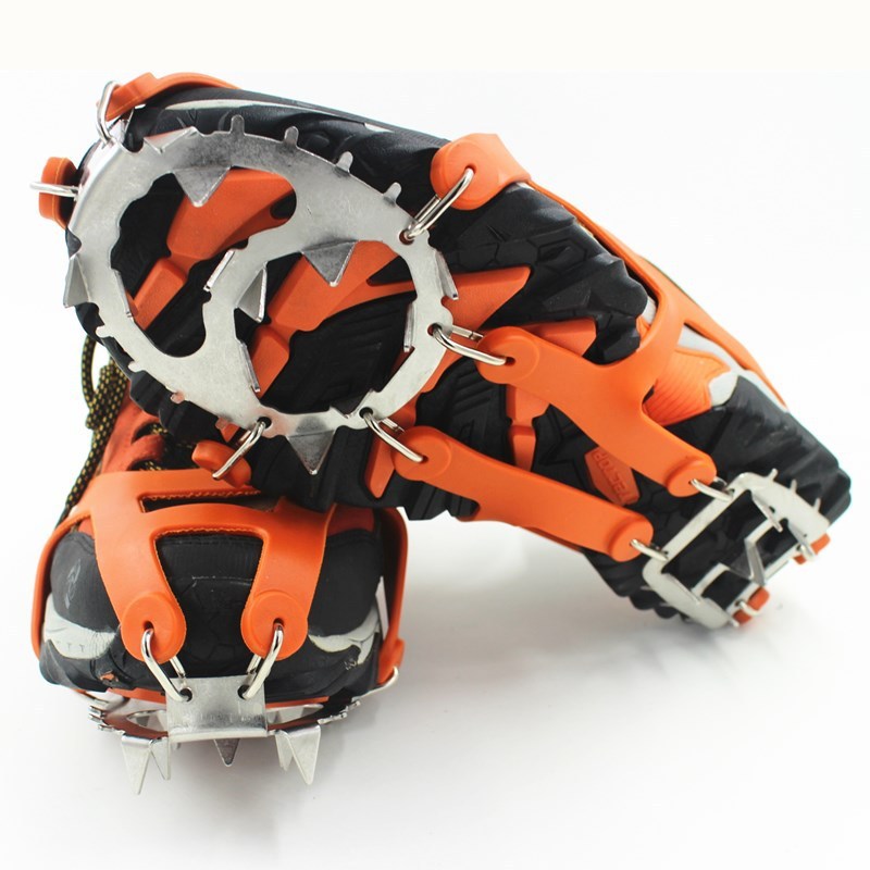 Crampons Antidérapants Renforcés - Grandes Dents Sécurité - Camp de Base Farzen