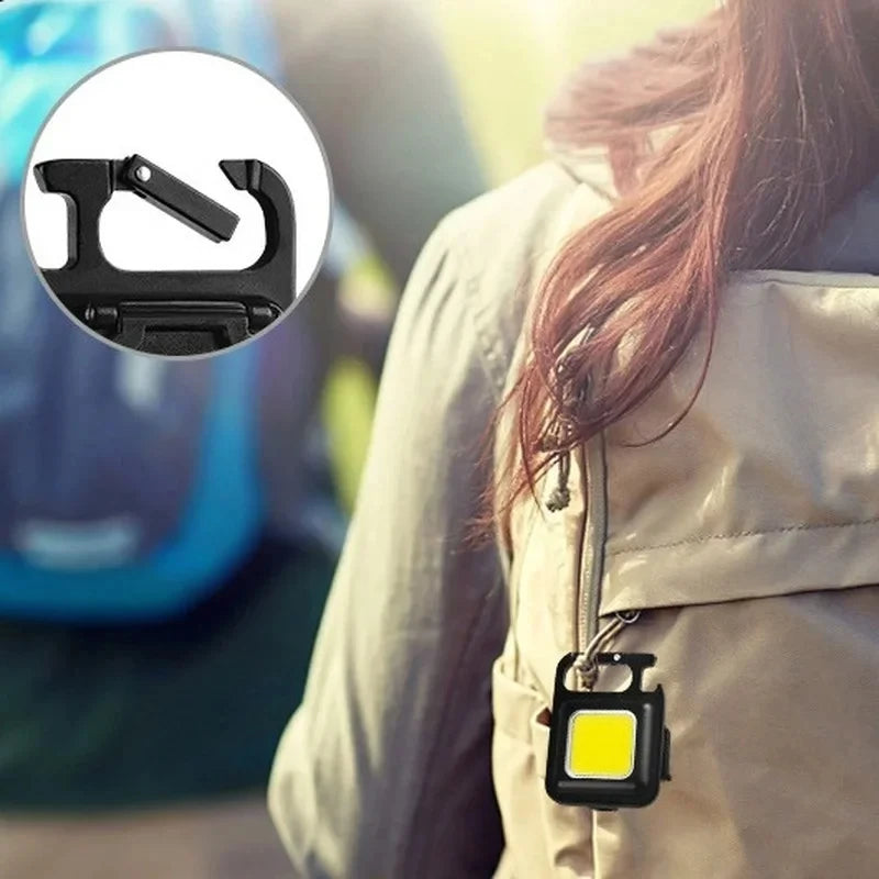 Lampe Torche Porte-Clés LED COB - Camping Magnétique 50g - Camp de Base Farzen