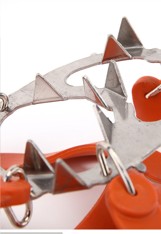 Crampons Antidérapants Renforcés - Grandes Dents Sécurité - Camp de Base Farzen